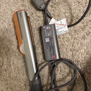 Dyson Hair Tool in Metallic Silver and Vibrant Orange